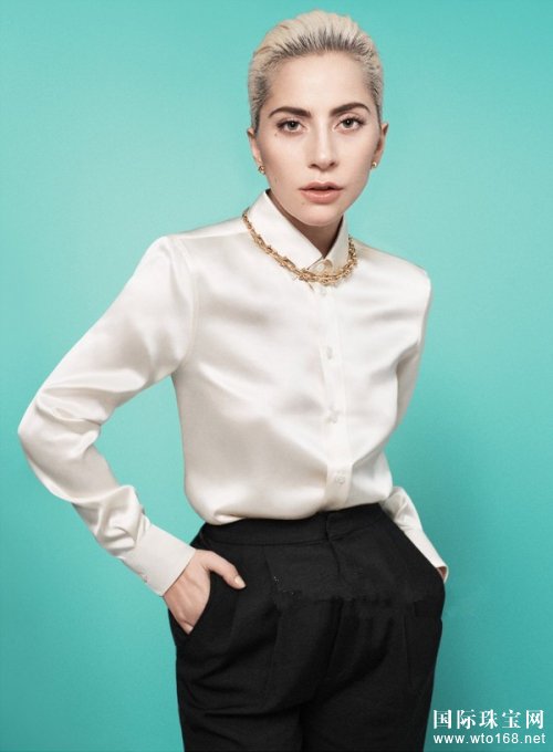 Lady Gagaܽ (Tiffany & Co.) Ĕzȫ´Ƭጳ
